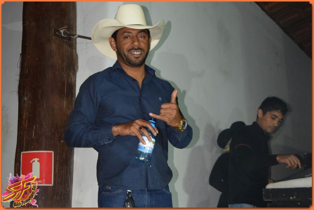 BAILE DA RAINHA DA EXPOVALE 2019